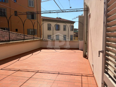 Appartamento in Palazzo Signorile - Piazza della Libertà (FI)