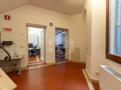 Ufficio in Piazza Libertà - Firenze (FI)
