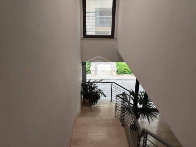Ufficio in Corte Sanac - Porta a Mare (PI)