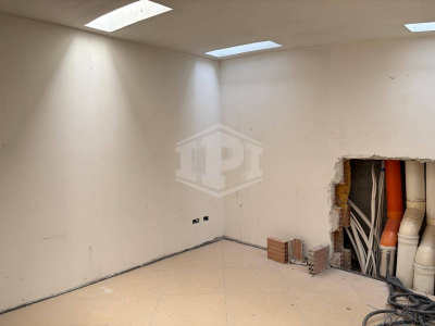 Ufficio in Corte Sanac - Porta a Mare (PI)