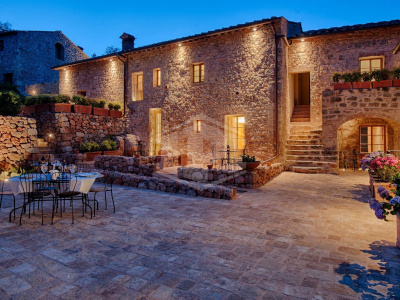 Relais di Charme nel Cuore della Toscana – Monteriggioni (SI)