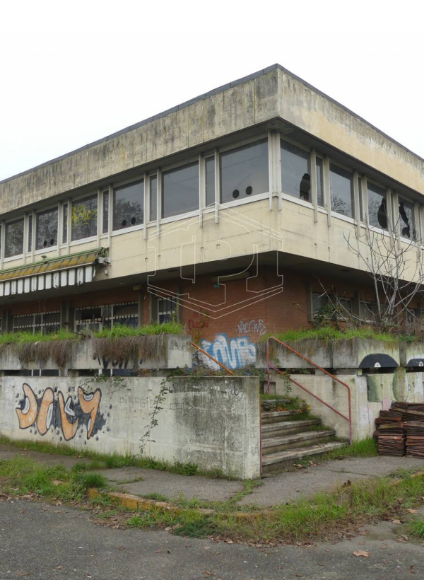 Ex centro sportivo a Carmagnola (TO)