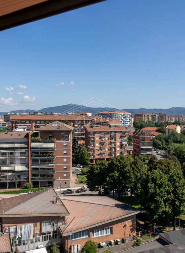 Bilocale arredato in Corso Cincinnato (TO)