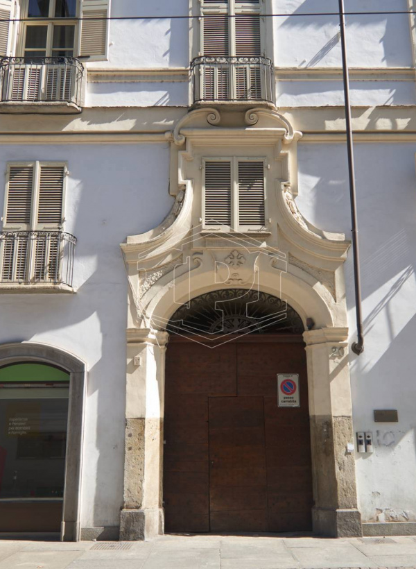 Trilocale in Via Milano (TO)