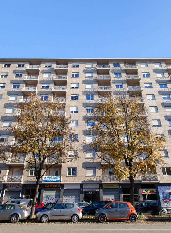 Multilocale in Corso Corsica (TO)