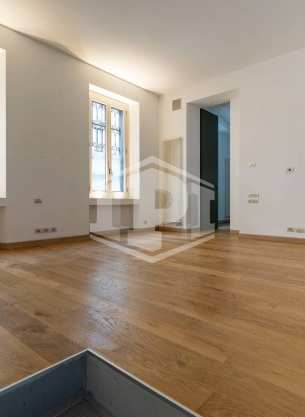 Appartamento bilivello in Via Allioni (TO)