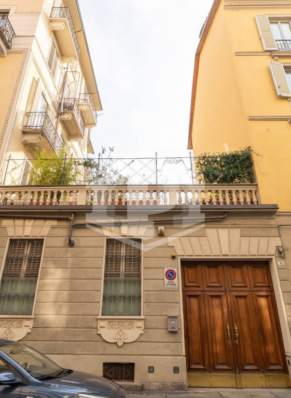 Studio/Ufficio in Via Allioni (TO)