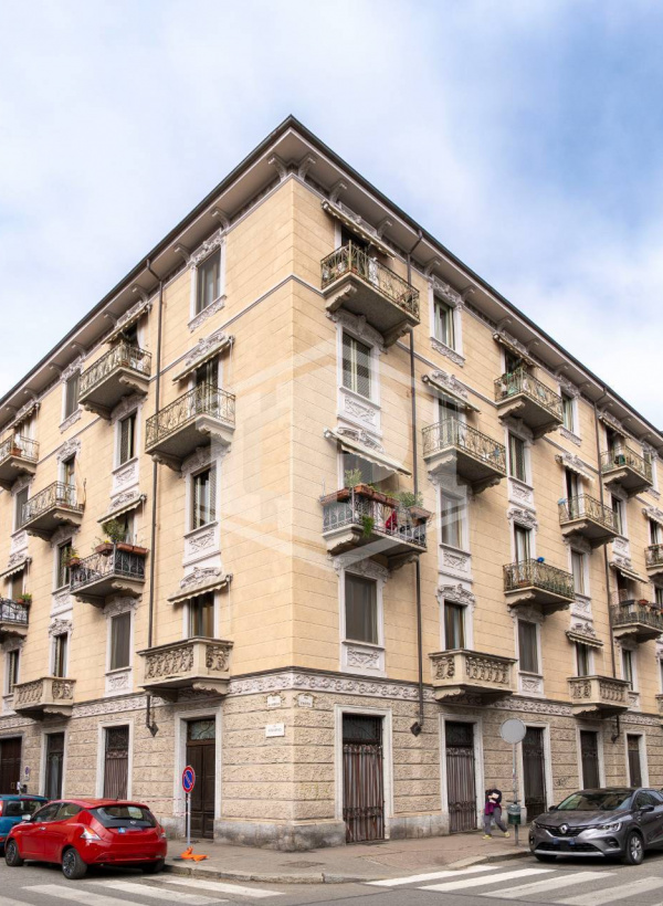 Quadrilocale in Via Andorno (TO)