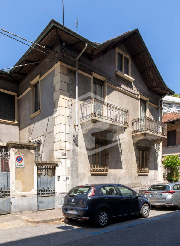 Uffici di rappresentanza in Via Migliara (TO)