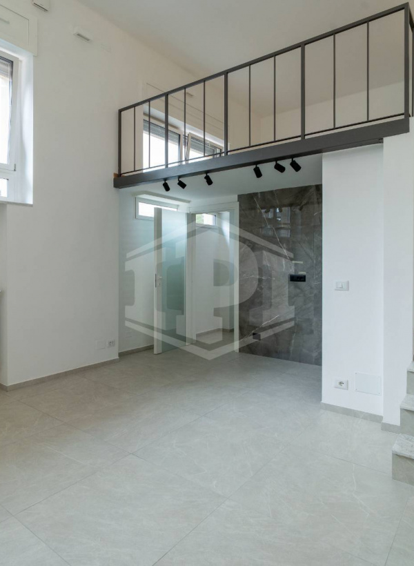 Loft in Via Val della Torre, Torino (TO)