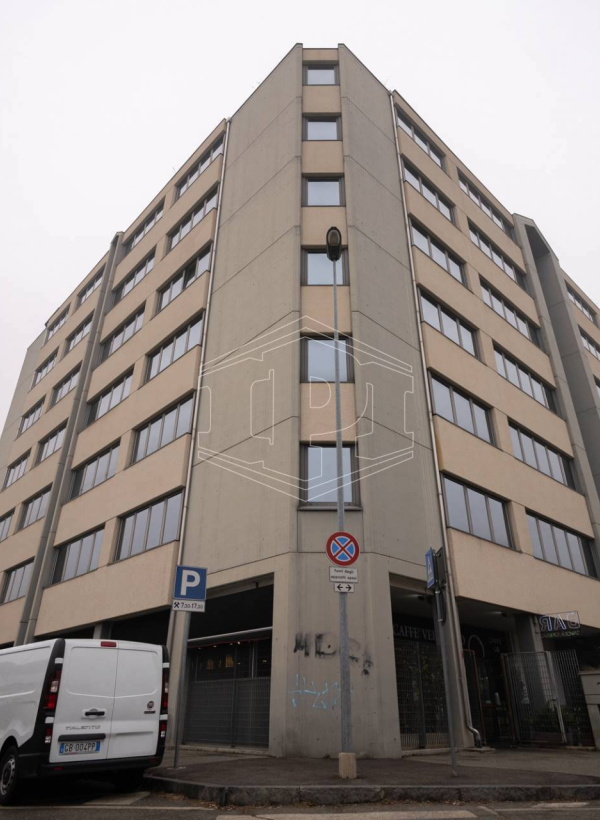 Ufficio direzionale in Via Torino 166 - Collegno (TO)