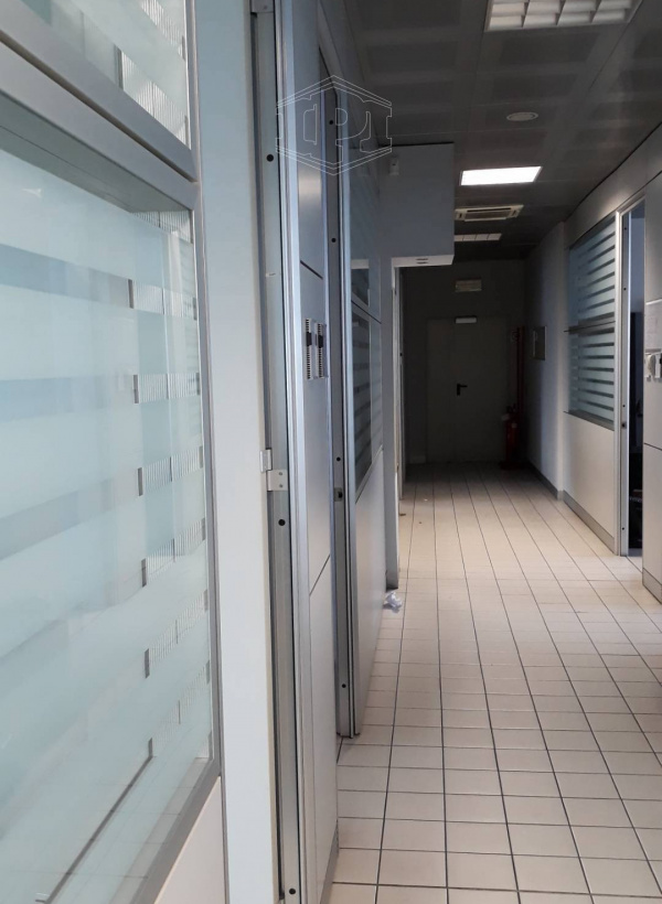 Immobile direzionale in Via Perugia, 56 - Torino