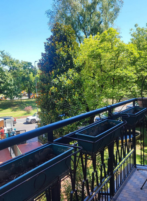 Appartamento 4/5 posti letto - Via Augusto Anfossi 36 - Milano (MI)