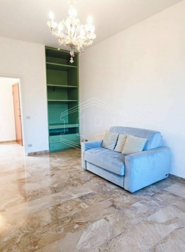 Trilocale in Via Augusto Anfossi 36 - Milano (MI)