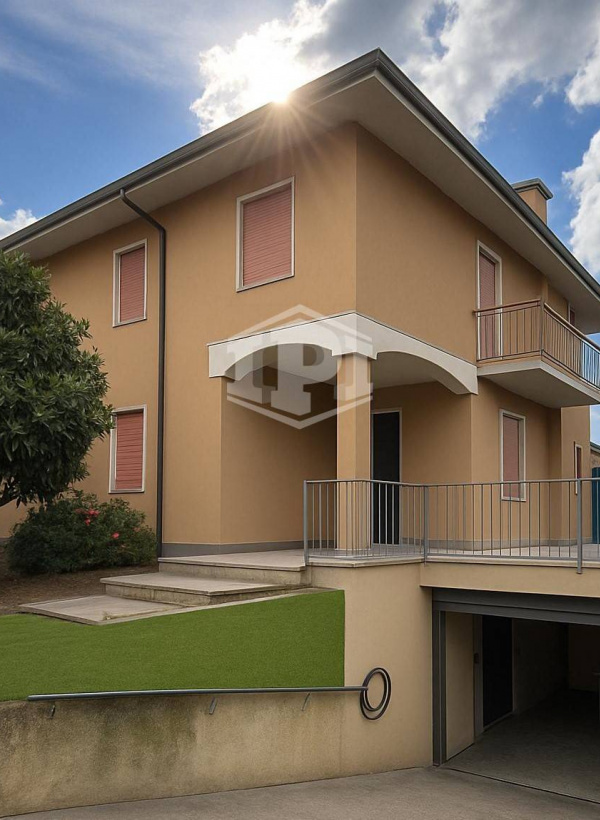 Villa indipendente - Via Risorgimento n. 16 - Casalmaiocco (LO)