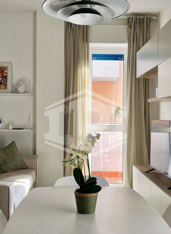 Bilocale con terrazzo in Via Dei Tulipani 2 - Milano (MI)