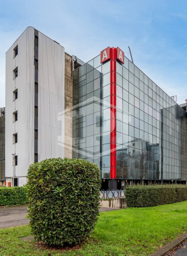 Complesso uffici in Milanofiori - Strada 4, Palazzo A1 - A4 - Assago (MI)
