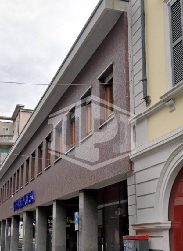 Ufficio in Via Camillo Benso Conte di Cavour 6 - Varese (VA)