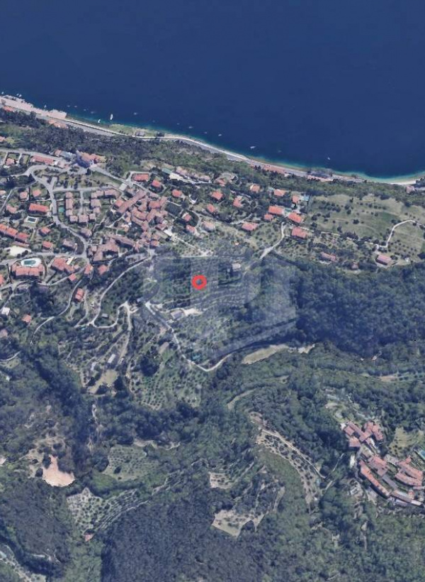 Terreno agricolo in Toscolano-Maderno (BS) Fraz. Maclino