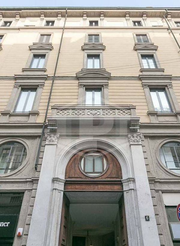 Ufficio in Via Santa Maria Segreta 6 - Milano (MI)