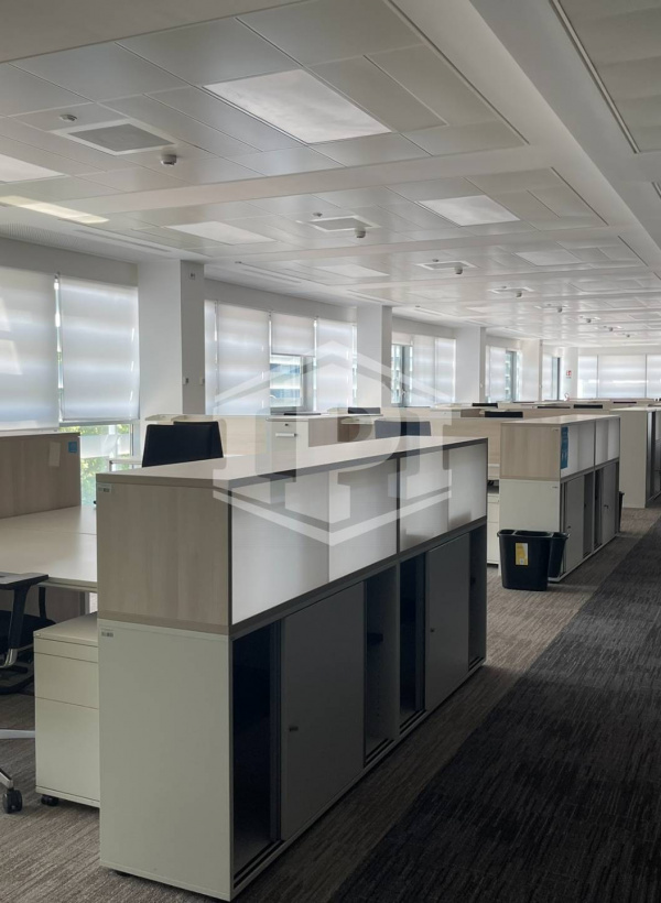 Uffici in locazione in Via Vincenzo Bona – Roma (RM)