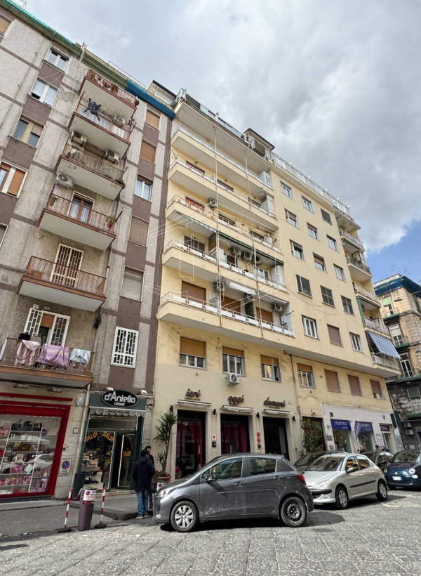 Trilocale in Via Nazionale 6, Napoli (NA)