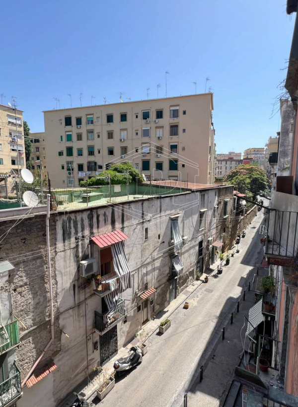 Edificio Cielo-Terra, Napoli (NA)