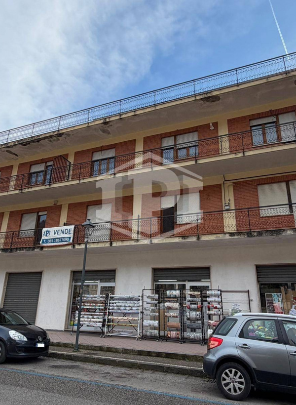 Intera palazzina in Via Napoli 11, Roccamonfina (CE)