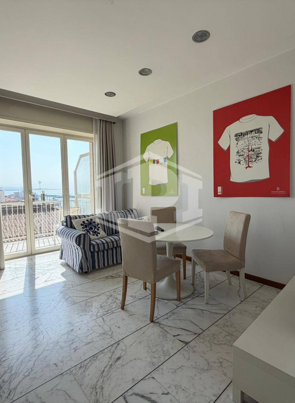 Bifocale uso transitorio in Via San Giacomo 32, Napoli (NA)