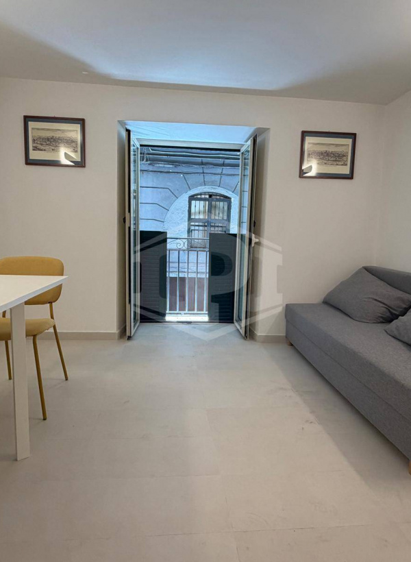 Bilocale arredato in Via G. Nicotera 92, Napoli (NA)