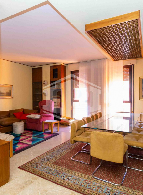 Padova - Piazza De Gasperi appartamento di 180 mq