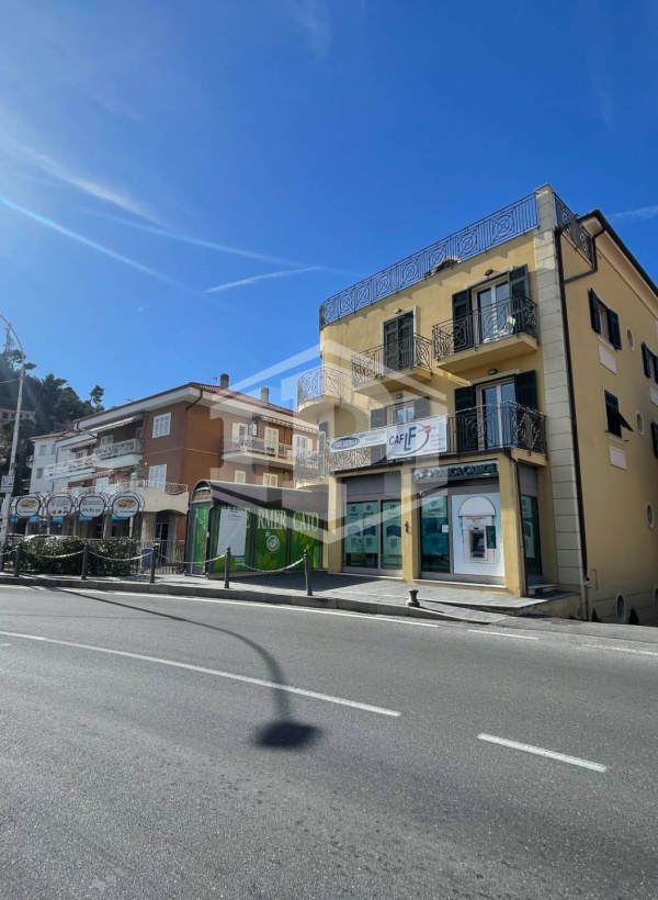 Locale commerciali, Via Aurelia, San Lorenzo al Mare, IM