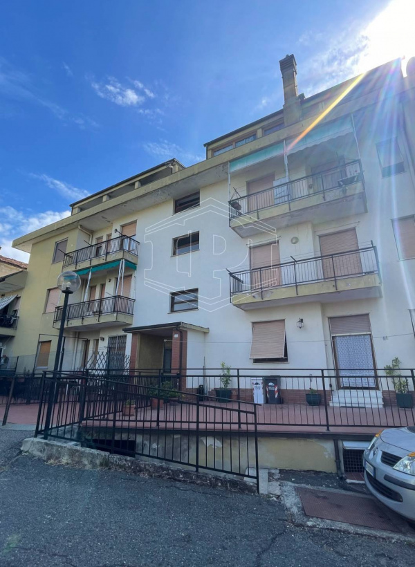 Appartamento, Via Roma, Casaleggio Boiro (AL)