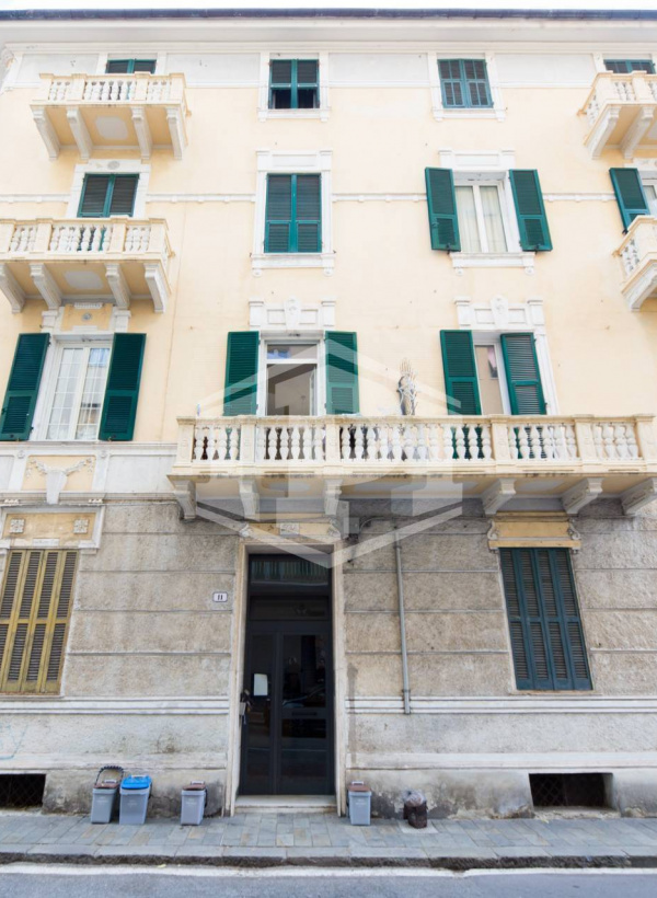 Appartamento, Via Servettaz, Savona, SV