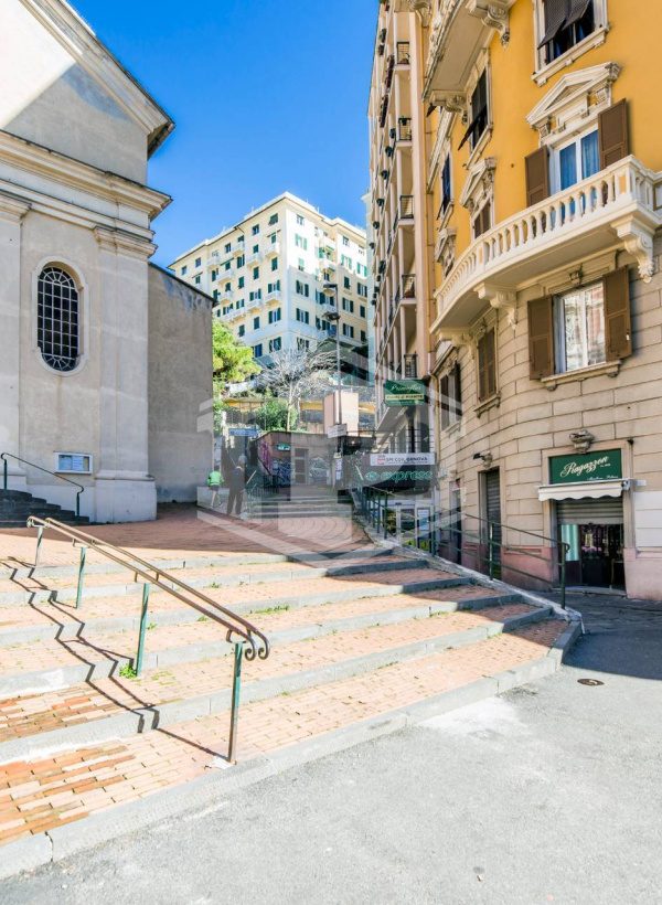 Appartamento, Corso Firenze, Genova, GE