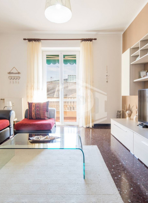 Appartamento, Via Chiaravagna, Genova GE