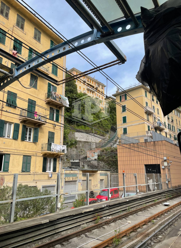 Terreno, Via Sibona, Genova, GE