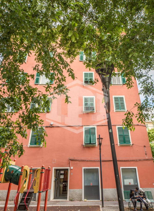 Appartamento Piazza De Caroli, Genova, GE