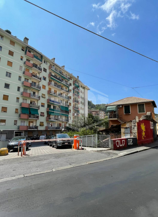 Trilocale, Via Piero Pinetti, Genova, GE