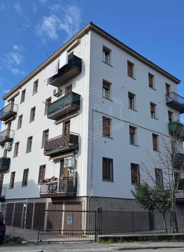 Trilocale in Centro a Zola Predosa, (BO)