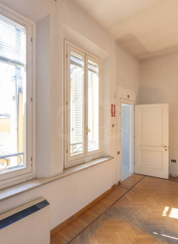Appartamento di pregio in Strada Maggiore, Bologna (BO)