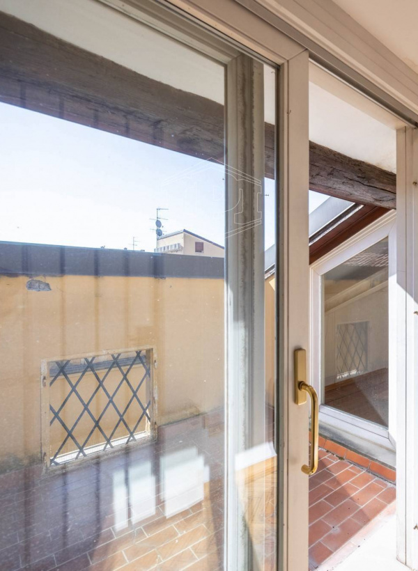 Graziosa mansarda di pregio in Strada Maggiore, Bologna (BO)