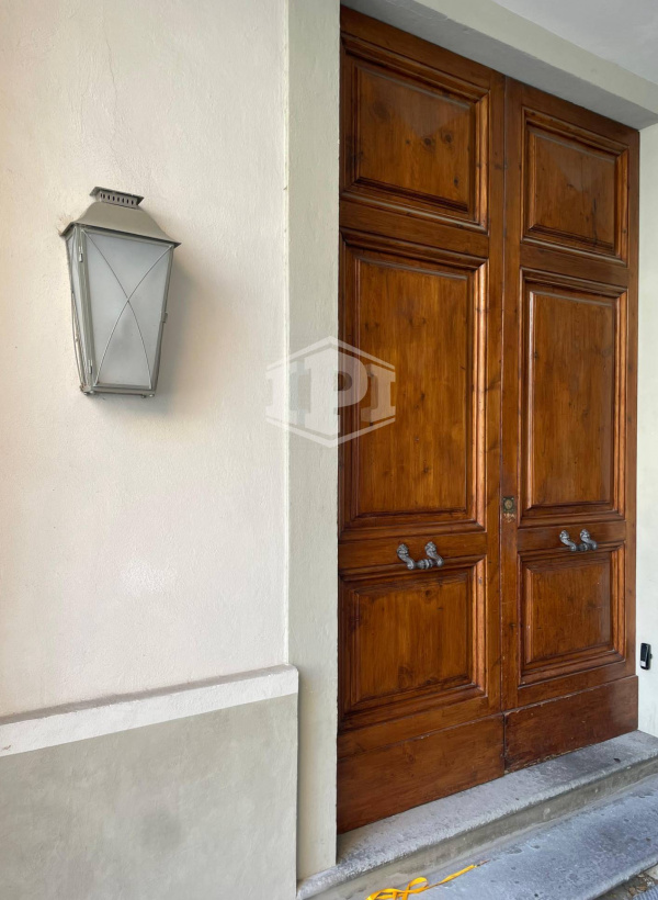 Appartamento in Palazzo Signorile - Piazza della Libertà (FI)