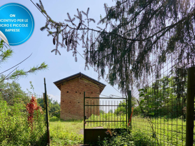 Cascinale con terreno in Via Campia, Cortandone (AT)