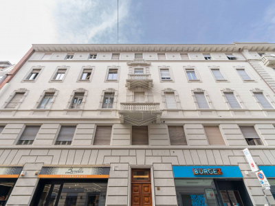 Trilocale con terrazzo in Via Giolitti (TO)