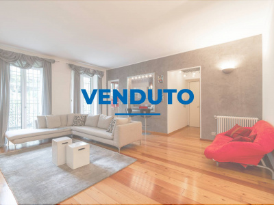 Trilocale con terrazzo in Via Giolitti (TO)