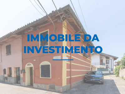 Casa semindipendente a reddito in Via della Consolata, Collegno (TO)
