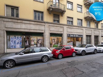 Locale commerciale con destinazione servizi alla persona in Via Giuseppe Pomba 24 - Torino (TO)