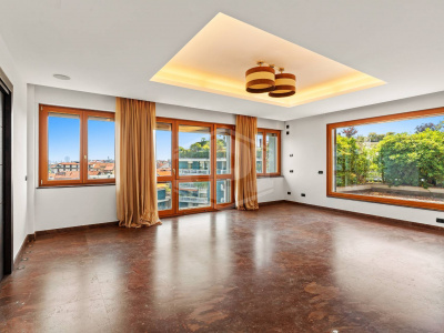 Splendido attico con terrazzo e box in Via Giuseppe Frua 7 - Milano (MI)