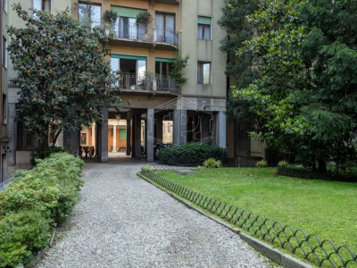 Ufficio in Via Cappuccio 14 - Milano (MI)